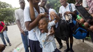 Haïti manifestation: des étudiants de l'UEH ont perturbé la journée de classe dans plusieurs écoles à Port-au-Prince
